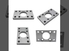 Accessori per il montaggio del cilindro FNC con montaggio a flangia Festo