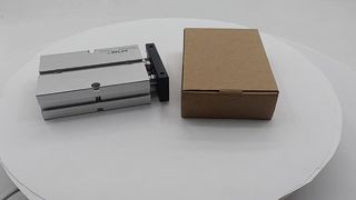 Cilindro a doppio stelo serie AirTAC TN